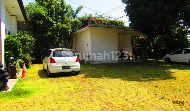 Nice Traditional Style House for Sale, in Denpasar Renon Area 2