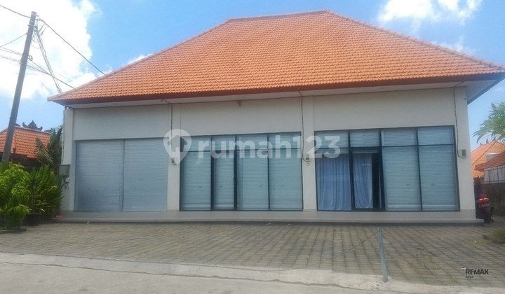 Ruko Bagus 1 Lantai berdiri dipinggir jalan disewakan, di Umalas area