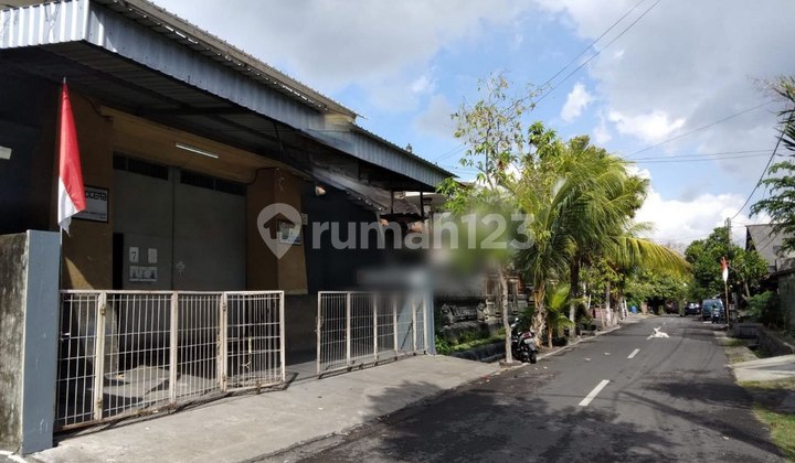 Premium 3-Story Warehouse for Sale, in Gatsu Tengah Area, Denpasar Premium 3-Story Warehouse for Sale, in Gatsu Tengah Area, Denpasar