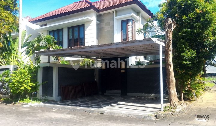Elite House with Swimming Pool for Rent, in North Kuta Area 2