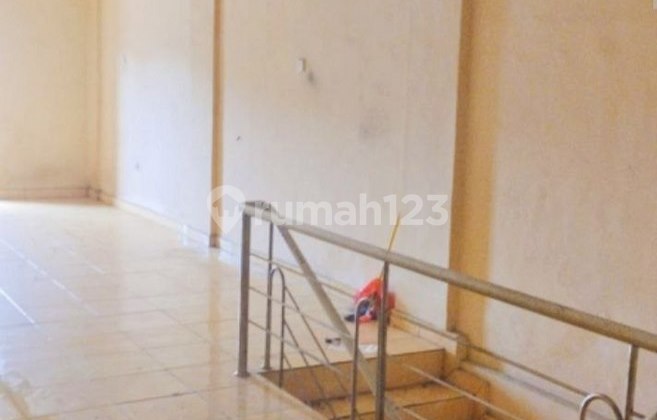 Good 3-Story Shophouse for Rent in, Puri Kangin North Denpasar Area