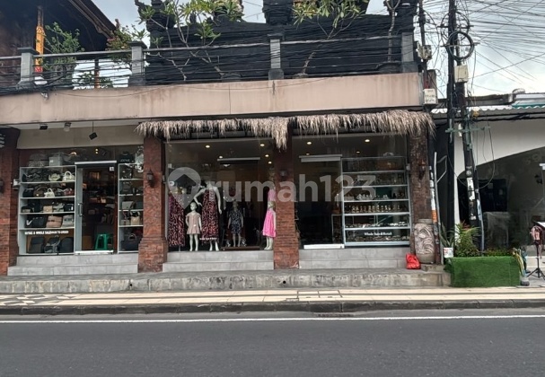 Nice Ruko for Rent, in Prime and Busy Area, Seminyak, Kuta 2