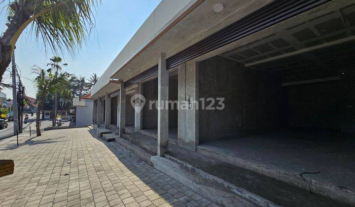 Toko 1 Lantai Disewakan, di Berawa Canggu 2