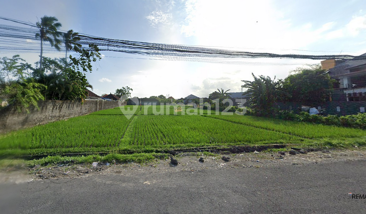 Land 27.5 Are Strategically Located for Rent, in the Mudutaki Dalung Area.