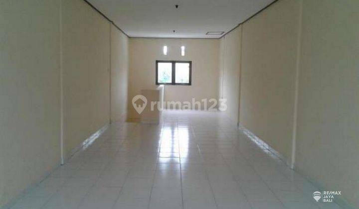 Ruko 2 Lantai Lokasi Strategis Dijual, di Kerobokan Kaja 2