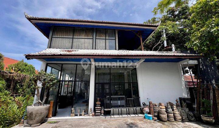 Tempat Usaha 2 Lantai Disewakan di Jalan Utama Kerobokan 1