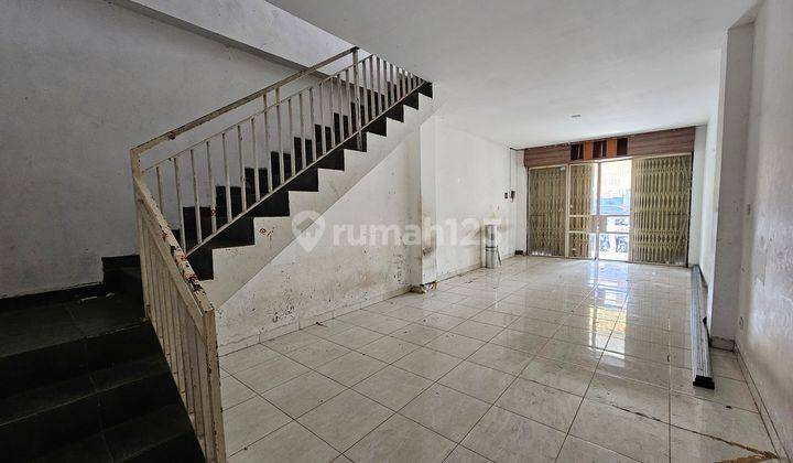 Ruko 3 Lantai Lokasi Bagus Dijual, Area Denpasar Barat 2