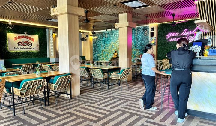 3-Story Shop for Rent as Office in Canggu, North Kuta Area 2