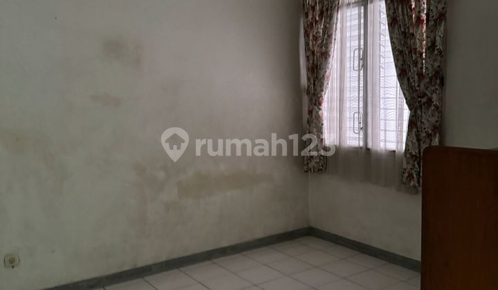 Nice Metro Permata Rental House, Tangerang