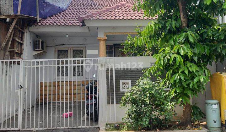 Dijual Rumah di Metro Permata 1