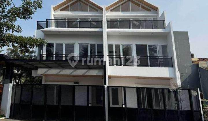 Rumah Bagus Metland Puri, Jakarta Barat Rumah Bagus Metland Puri, Jakarta Barat