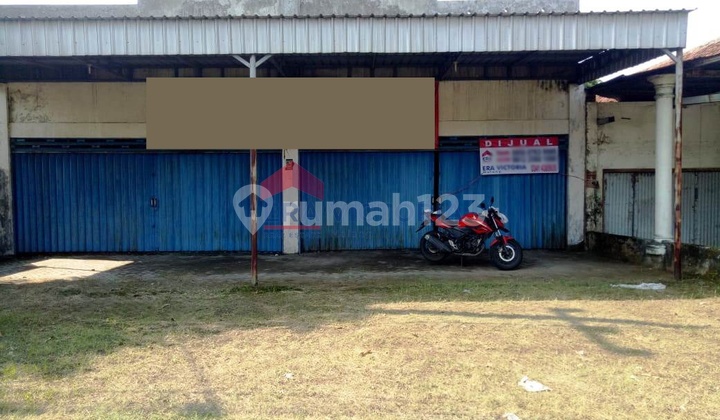 Tanah & Ruang Usaha Di Pinggir Jalan Raya Kediri Kertosono Area Perkantoran Tanah & Ruang Usaha Di Pinggir Jalan Raya Kediri Kertosono Area Perkantoran
