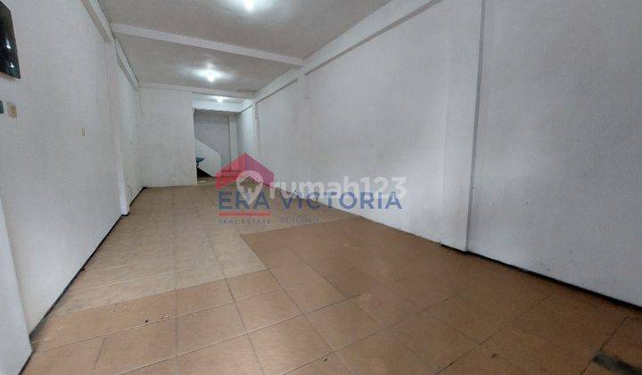 Ruko 3 Lantai Di Area Dieng Poros Dekat Togamas, Cocok Untuk Semua Jenis Usaha 2