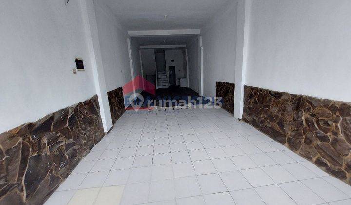 Ruko 3 Lantai Di Area Dieng Poros Dekat Togamas, Cocok Untuk Semua Jenis Usaha 4