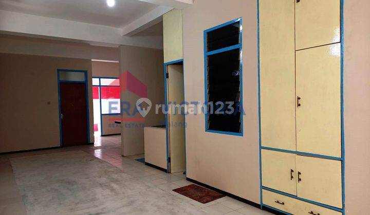 Ruko 3 Lantai di Kompleks Pasar Besar Siap Huni Ramai Pol 7