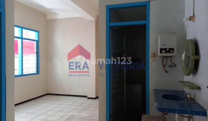 Ruko 3 Lantai di Kompleks Pasar Besar Siap Huni Ramai Pol 9