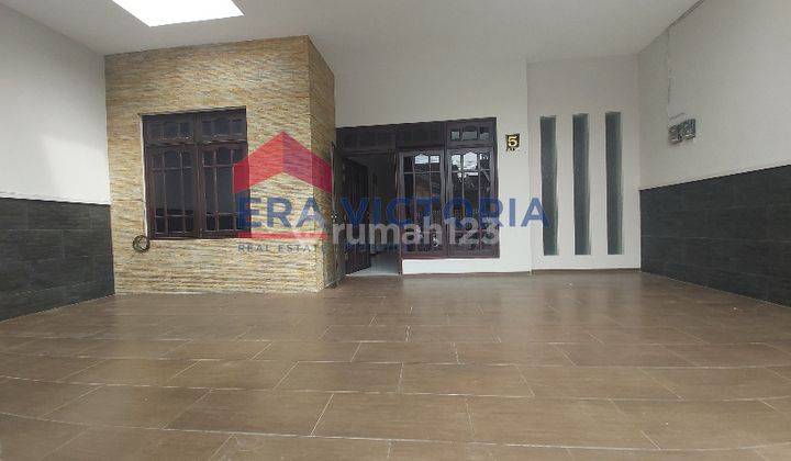 Rumah Modern Di Perumahan Sulfat, Bisa Untuk Tinggal Atau Kantor