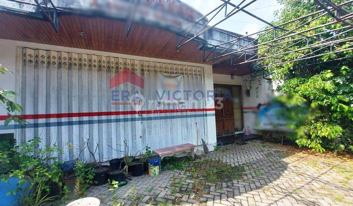 Rumah Berlokasi Strategis di Area Sulfat Carport 2 1