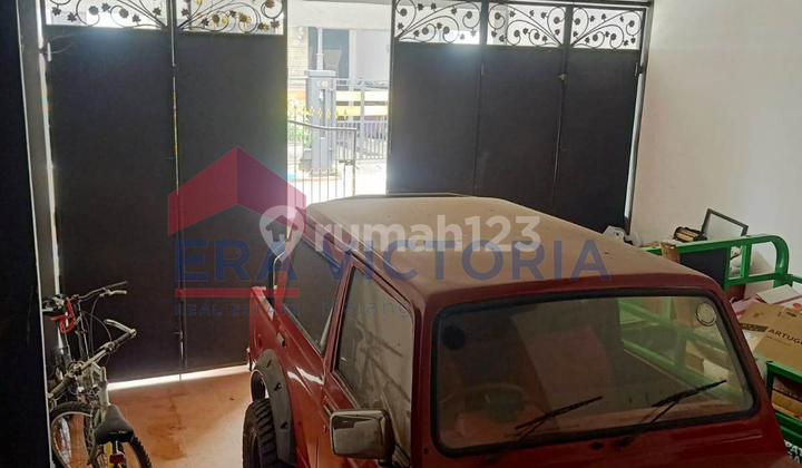 Rumah 1,5 Lantai di Perumahan Pakis, Dekat Wisata Wendit 2