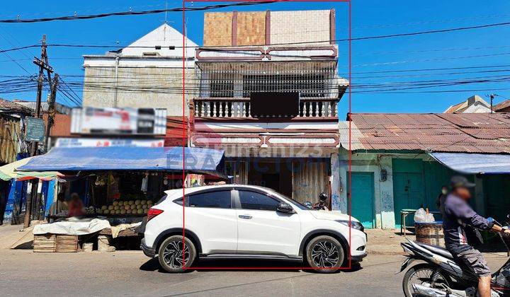 Ruko Berlokasi Dekat Pasar Besar Malang, Area Ramai Tengah Kota 1