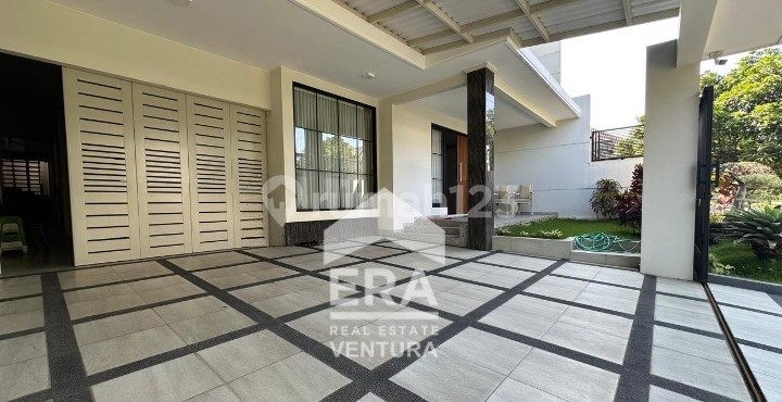 Rumah Mewah 2 Lantai, Bangunan Baru Di Boulevard Araya 2