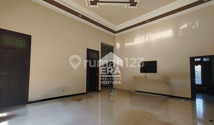 Dijual Rumah Terawat Siap Huni di Bukit Dieng, Lokasi Dekat Ub 2, 2