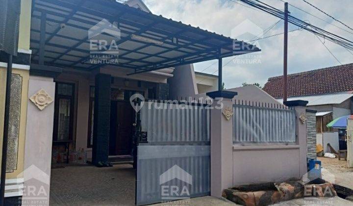 Rumah Dijual Di Daerah Blimbing, Kondisi Terawat Siap Huni 2