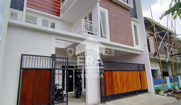 Rumah Kost Exclusive Indent Free Design 25 M Dari Taman Merjosari 2