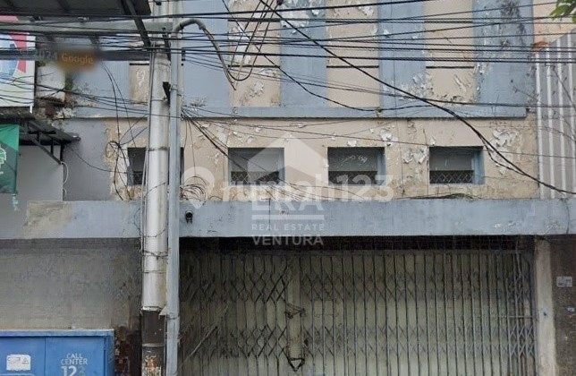 Ruko Hitung Tanah Di Daerah Pasar Besar, Area Ramai