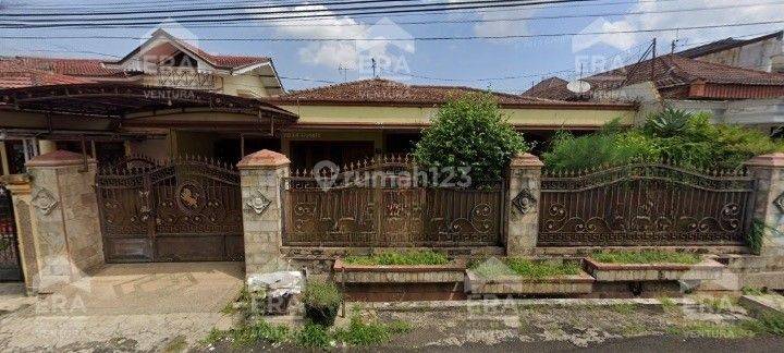 Dijual Rumah Daerah Blimbing, Dekat Kampus ABM 2