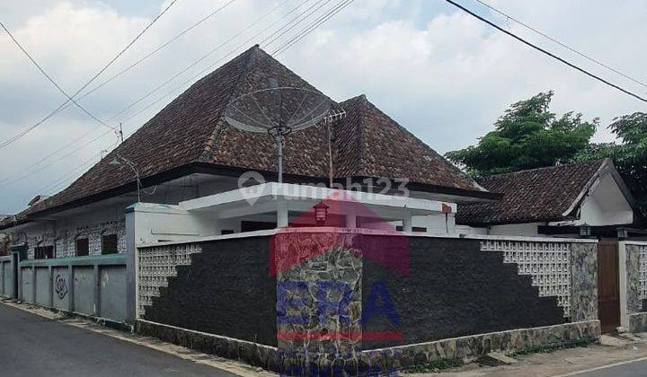 Villa Plus Perabotan, Di Belakang Balai Kota Among Tani Kota Batu 2