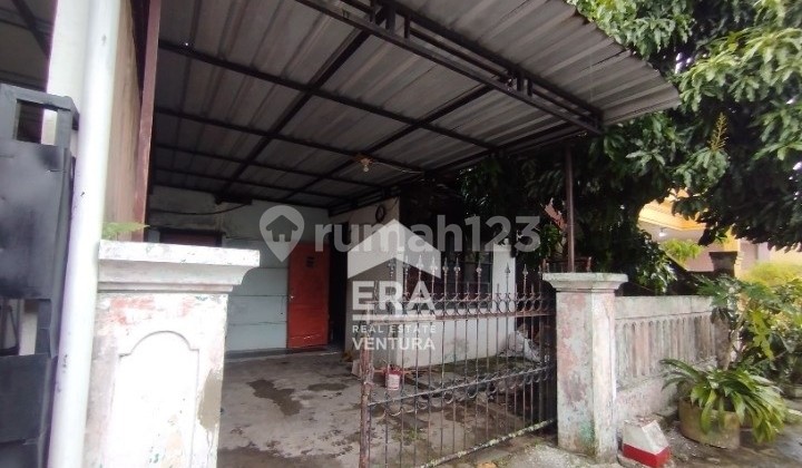 Dijual Rumah di Danau - Danau Sawojajar 1 2