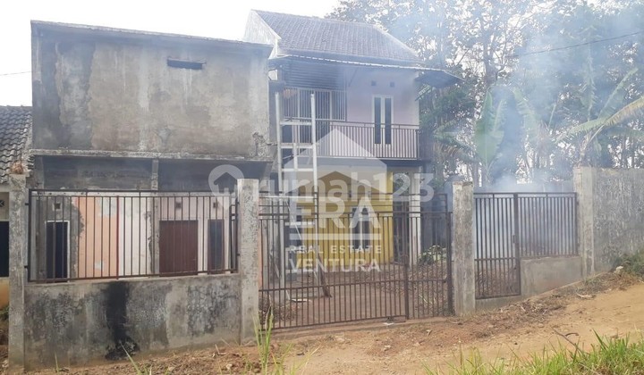 Dijual rumah 2 Kavling di Villa Gunung Buring, dekat GOR Ken Arok