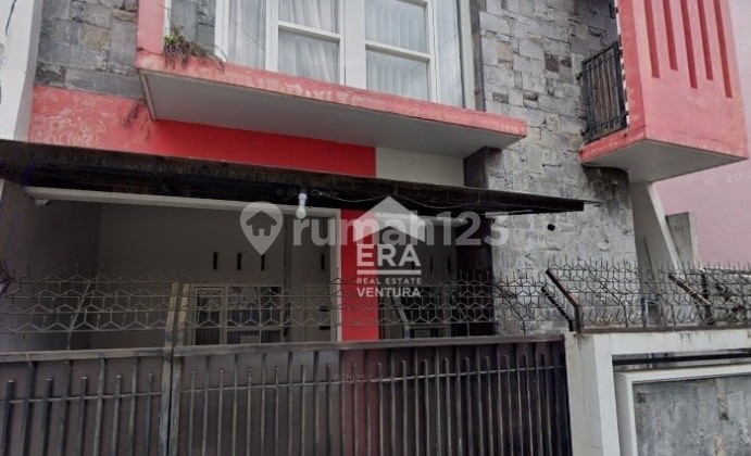 For Sale Fully Furnished Boarding House with Full Occupancy, Campus Location 2