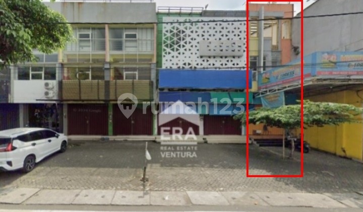 For Rent Shop House on Soekarno Hatta Road Axis, Busy Area For Rent Shop House on Soekarno Hatta Road Axis, Busy Area