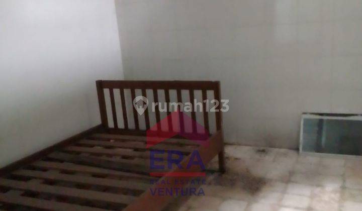 Rumah Tengah Kota Di Daerah Polehan, Dekat Stasiun Kota Baru 2