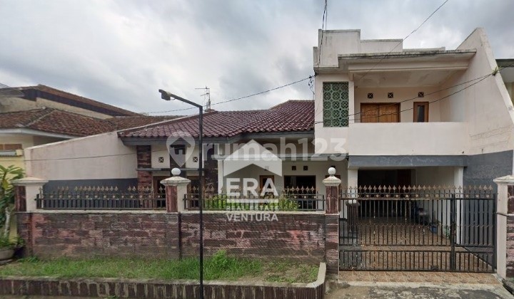 Dijual Rumah Bagus, Terawat, Siap Huni, Dekat Pasar Besar