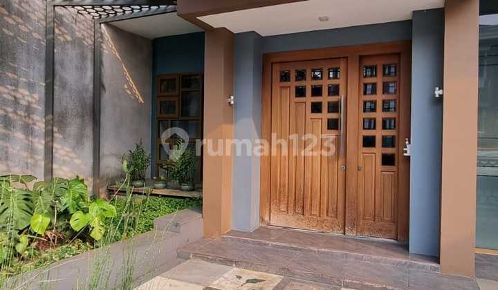 DIJUAL RUMAH MEWAH 2 LANTAI LT 235m² LB 500m² di Jl. Hang Lekir Kebayoran Baru