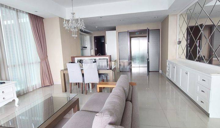 Apartemen 3BR Kemang Village 2