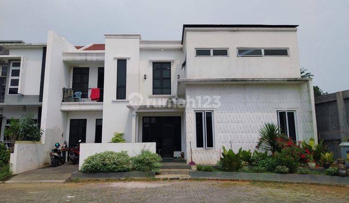 Rumah 2 Lantai, Private Cluster Dipinggir Jalan Di Jakarta Selatan 1