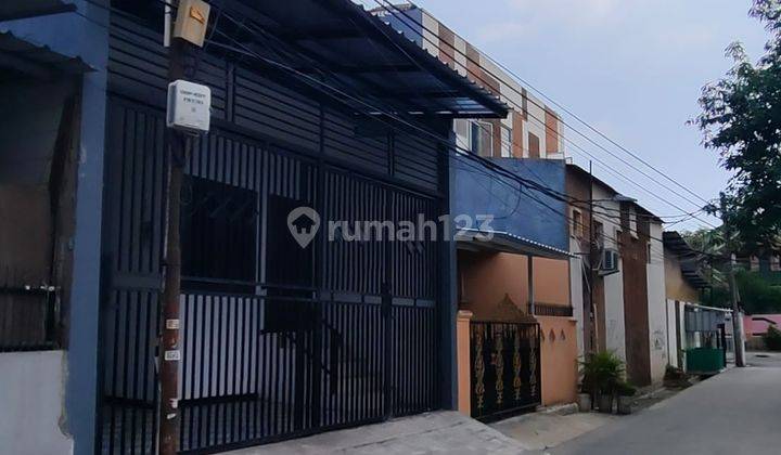 Rumah  Baru di Jalan Bambu Ori, Cengkareng Unfurnished 2