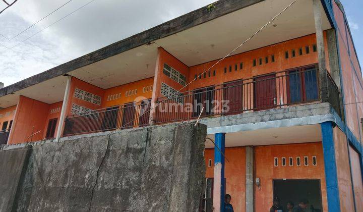 Rumah Petakkan 6 Pintu Diatas Tanah Seluas 2000m2 1