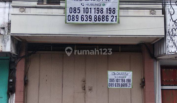 Rumah Tempat Usaha 2 Lantai Pinggir Jalan Strategis 1