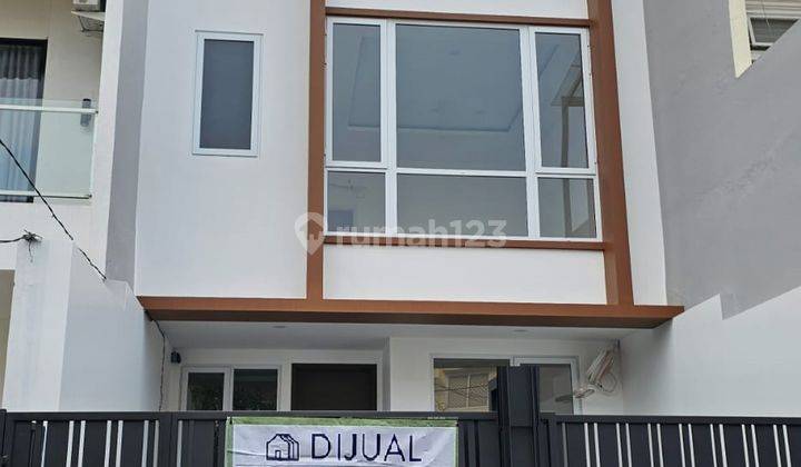 Rumah Baru 3 Lantai Citra Garden 3 Jakbar 6x15 1