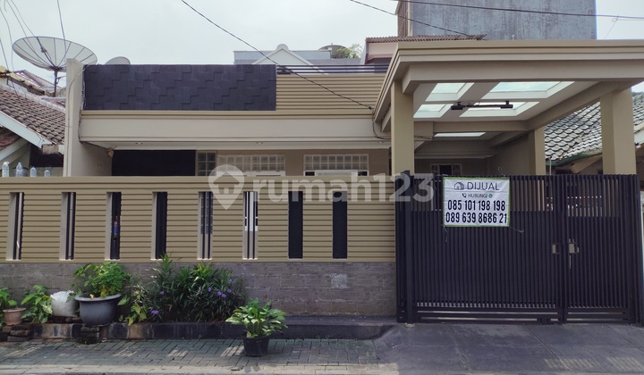 Duta Garden 9x17 hadap Selatan semifurnished