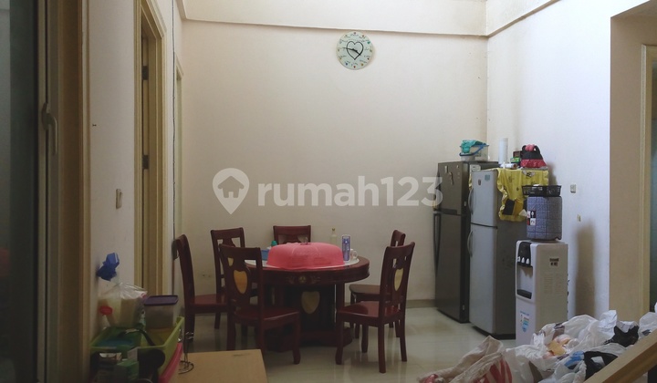 Duta Garden 2 lantai 9x20 hadap Utara 2