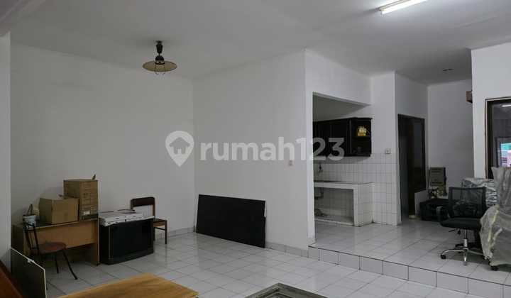 Rumah Pluit 7x24 | 6+1 Kamar | Utara Rumah Pluit 7x24 | 6+1 Kamar | Utara