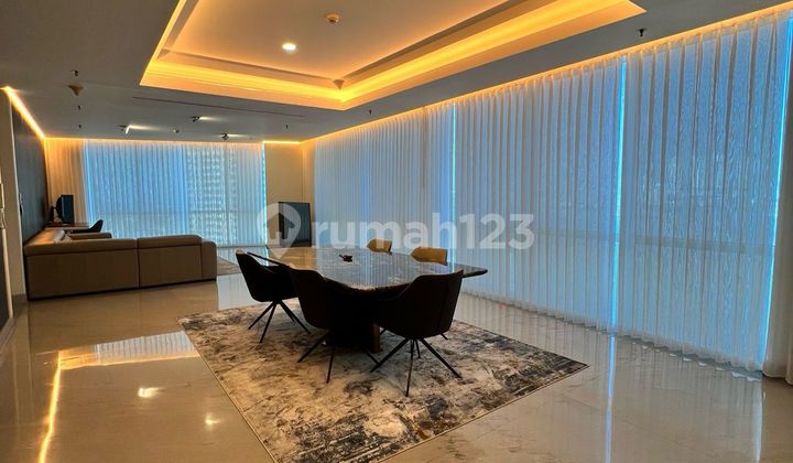 Regatta Apartment 243m Luxury Private Elevator