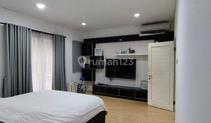 Rumah Mewah Pik Goldcoast 10x30 Danau Dekat Tzuchi 2