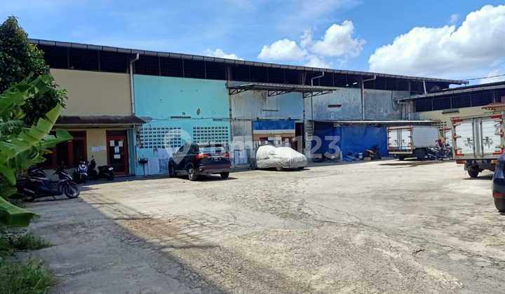 Kamal Warehouse 3,020m Huge Parking Area Kamal Warehouse 3,020m Huge Parking Area